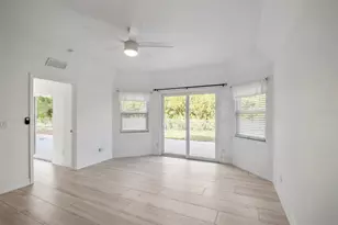 272 Malvern Dr, Venice, FL 34293 - Photo 16