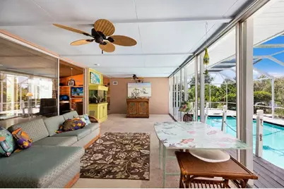 311 Magellan Drive, Sarasota, FL 34243 - Photo 28
