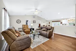 12176 Appleberg Cir, Port Charlotte, FL 33981 - Photo 8