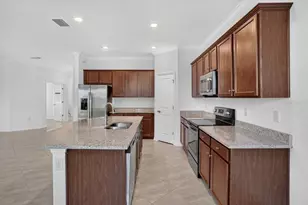 24229 Spartina Dr, Venice, FL 34293 - Photo 10