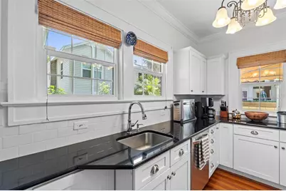 205 12th Avenue N, Saint Petersburg, FL 33701 - Photo 26