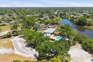 3612 S Lockwood Ridge Rd, Sarasota, FL 34239 - Photo 56
