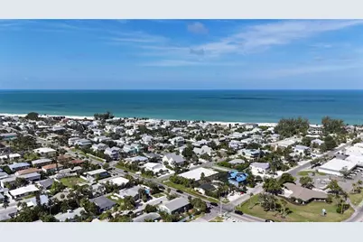 202 Peacock Lane #B, Holmes Beach, FL 34217 - Photo 52