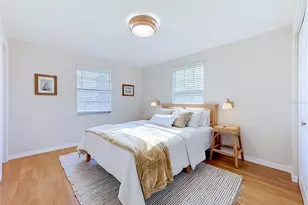 202 Peacock Ln, Holmes Beach, FL 34217 - Photo 22