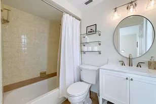 202 Peacock Ln, Holmes Beach, FL 34217 - Photo 26