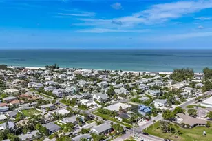 202 Peacock Ln, Holmes Beach, FL 34217 - Photo 46