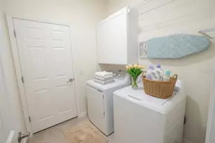 12385 Amica Loop, Venice, FL 34293 - Photo 18