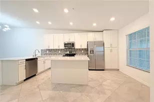 18923 Scallop Loop, Lakewood Ranch, FL 34202 - Photo 4