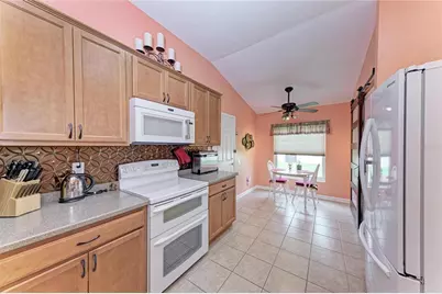 9882 50th Street Circle E, Parrish, FL 34219 - Photo 8