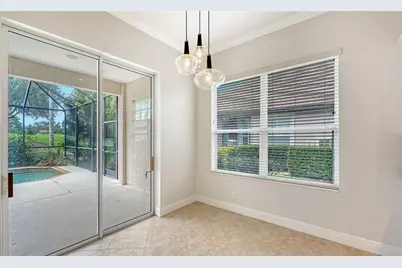 7244 Orchid Island Place, Lakewood Ranch, FL 34202 - Photo 12