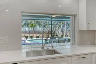 734 Birdsong Ln, Sarasota, FL 34242 - Photo 24