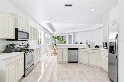 4316 Callista Lane, Sarasota, FL 34243 - Photo 14