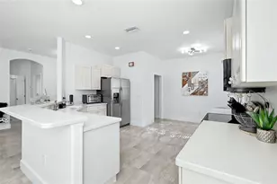 4316 Callista Ln, Sarasota, FL 34243 - Photo 12