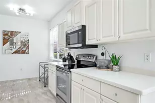4316 Callista Ln, Sarasota, FL 34243 - Photo 12