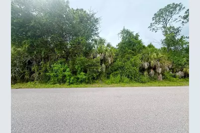 2071 Lucky Street, Port Charlotte, FL 33948 - Photo 4