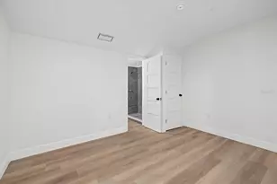 2818 Olympic St, Sarasota, FL 34231 - Photo 20