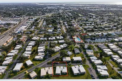 2731 Riverbluff Way #V76, Sarasota, FL 34231 - Photo 24