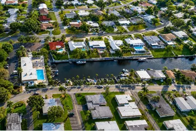 2731 Riverbluff Way #V76, Sarasota, FL 34231 - Photo 4