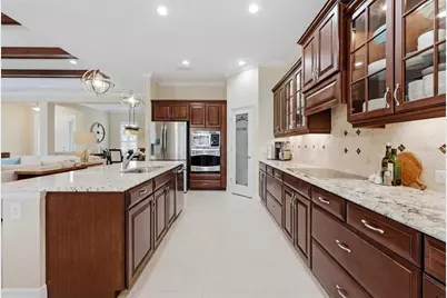 295 Marsh Creek Road, Venice, FL 34292 - Photo 14
