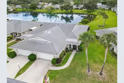 4136 Bowling Green Circle #23, Sarasota, FL 34233 - Photo 1