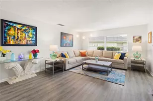 4136 Bowling Green Cir, Sarasota, FL 34233 - Photo 12