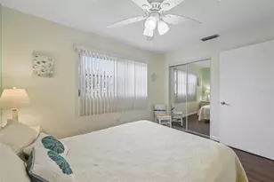 390 301 Blvd W, Bradenton, FL 34205 - Photo 16