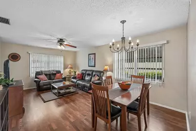 390 301 Boulevard W #4D, Bradenton, FL 34205 - Photo 6