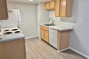 5400 26th Street W, Bradenton, FL 34207 - Photo 8