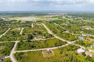 12233 Wagner Ln, Port Charlotte, FL 33981 - Photo 38