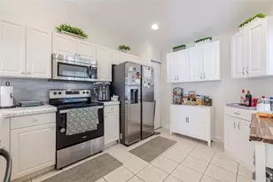 2305 Summersweet Dr, Alva, FL 33920 - Photo 20