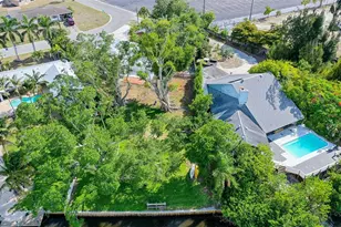2103 Lusitania Dr, Sarasota, FL 34231 - Photo 42