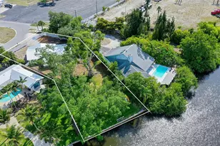 2103 Lusitania Dr, Sarasota, FL 34231 - Photo 1