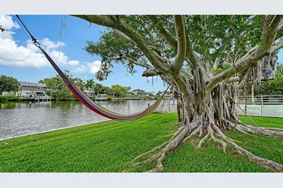2103 Lusitania Drive, Sarasota, FL 34231 - Photo 36
