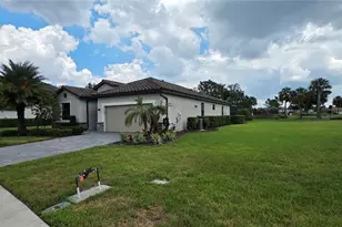 16337 Tradewind Ter, Bradenton, FL 34211 - Photo 4