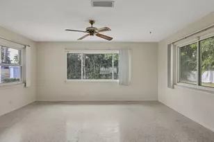 5605 9th Ave Dr W, Bradenton, FL 34209 - Photo 8
