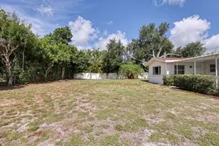 5605 9th Ave Dr W, Bradenton, FL 34209 - Photo 22