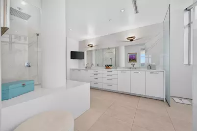 280 Golden Gate Point #300, Sarasota, FL 34236 - Photo 48