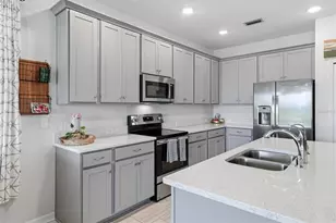8583 Starlight Loop, Parrish, FL 34219 - Photo 10
