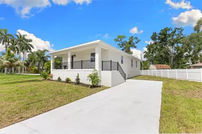 120 Brown Street, Bradenton, FL 34208 - Photo 2