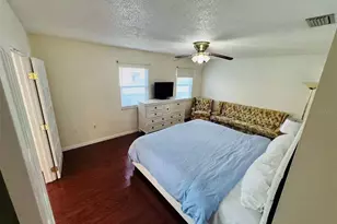 3605 57th Ave Dr W, Bradenton, FL 34210 - Photo 14