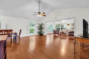 3605 57th Ave Dr W, Bradenton, FL 34210 - Photo 12