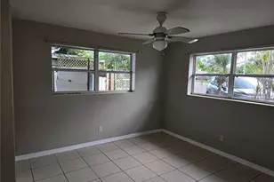 2913 McIntosh Rd, Sarasota, FL 34232 - Photo 14