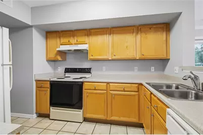 3005 Chianti Court #101, Sarasota, FL 34237 - Photo 10