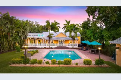 1625 1st Avenue E, Bradenton, FL 34208 - Photo 1