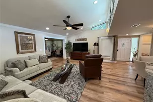 6861 Woodwind Dr, Sarasota, FL 34231 - Photo 6