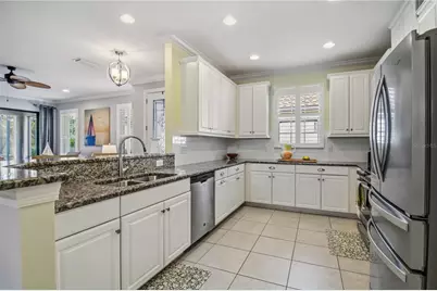 10437 Highland Park Place, Palmetto, FL 34221 - Photo 6