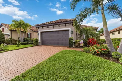 10437 Highland Park Place, Palmetto, FL 34221 - Photo 2