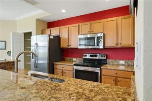 7005 River Hammock Dr, Bradenton, FL 34212 - Photo 8