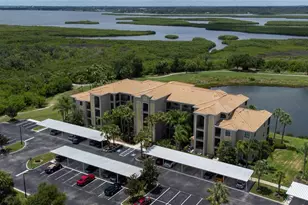 7005 River Hammock Dr, Bradenton, FL 34212 - Photo 2
