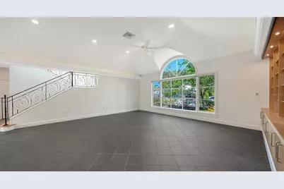 1770 S Oval Drive, Sarasota, FL 34239 - Photo 24